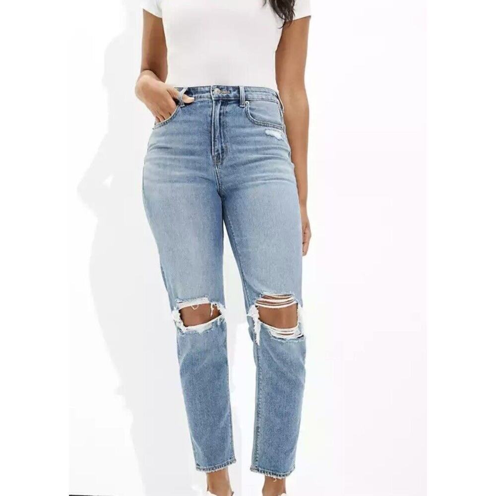 American Eagle Comfort Stretch Waistband Mom Jean Size 0R